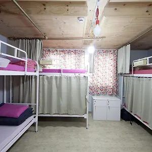 Hostel Hongdae Lazy Fox In, Seoul